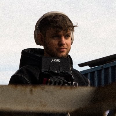 Brandunno's profile picture. Regisseur, Drehbuchautor und Produzent. Film und Fußball. @watchocular👁, und @otSportPod🎙 #NurDerSCF https://t.co/3YjjG7oNPs