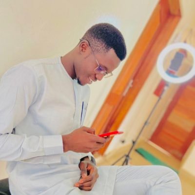 FansouBodian's profile picture. Patriote, comptable, polytechnicien , entrepreneur, l’agriculture au cœur,Non ❌🚫aux paris sportifs