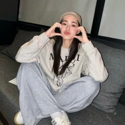 Tinkmlatte's profile picture. 💛🏳️‍🌈 Ambivert The Art of Acceptance