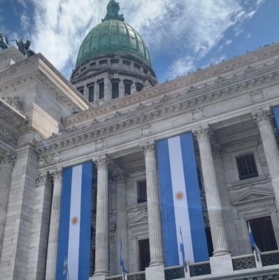 AngelaSant36135's profile picture. 