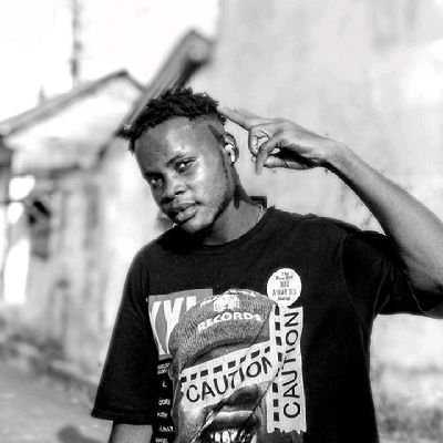 best553492's profile picture. 