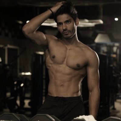 ankitsrivats's profile picture. Doctor by profession 🩺