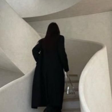 r_ey7u's profile picture. ﴿وَآخِرُ دَعْوَاهُمْ أَنِ الْحَمْدُ لِلَّهِ رَبِّ الْعَالَمِينَ﴾.                                          Nursing student at #pnu