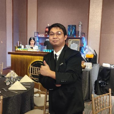kuya_denver's profile picture. Hello World