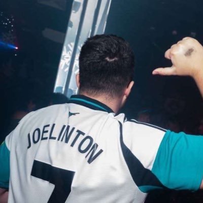 Saintbazza10's profile picture. 🏆 #NUFC ⚫️⚪️