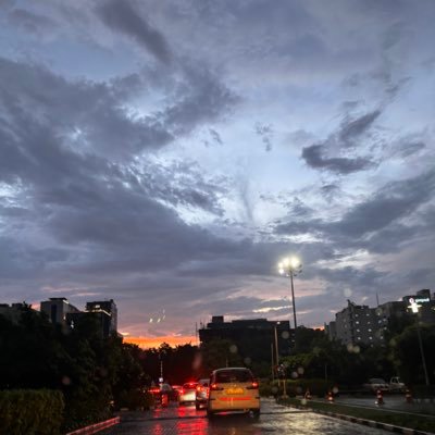 Downtoearth8207's profile picture. 