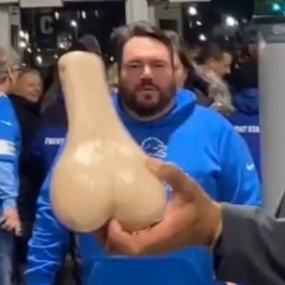 A Lions fan who serves other Lions fans via Video. Contributes for @DetLionsPodcast