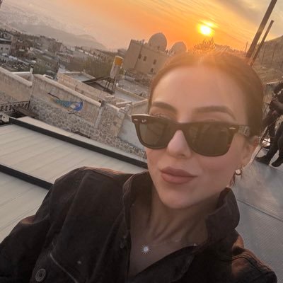 bsrrgrgss's profile picture. Buraya yazacak bir şey bulamayan bir tek ben değilim herhalde?