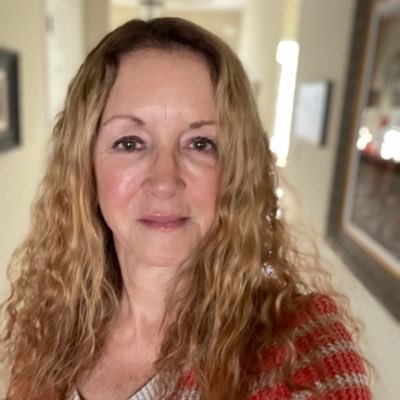 Strawberry_Flds's profile picture. 