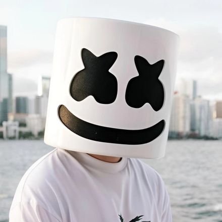 RichieKhae's profile picture. 