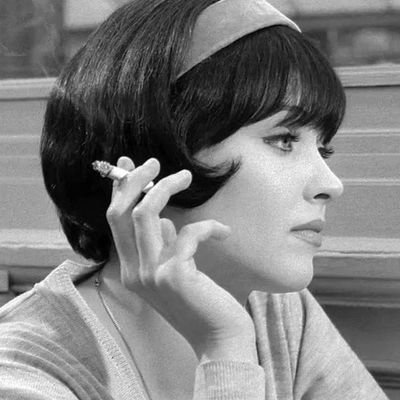 Layl76's profile picture. محامية عراقية ،

الفاتحه ع روح امي ليلى 🫀
٢٤/١١/٢٠٢٥