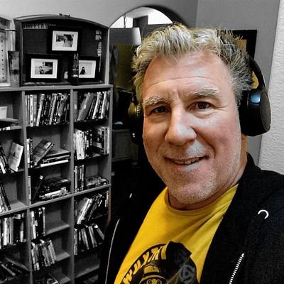 Nonprofit ED/Journalist who believes life is incomplete w/o family, friends, books, The Wire & music. Curious. Culturally adventurous. Lived all over.
