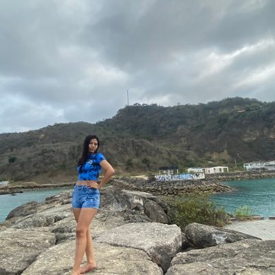 idontcareMayrit's profile picture. Que ni mis amigos ni mi familia encuentren mi tw, por favor!