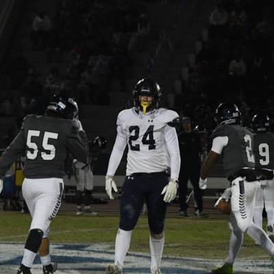 || CO ‘27 || Arroyo Grande HS || DL || 6’3 235 || Phone: (805) 904-3487 || Email: kessyoungkin28@gmail.com ||