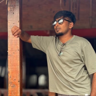 Dhanush_2511's profile picture. 3D Artist @Ysecit