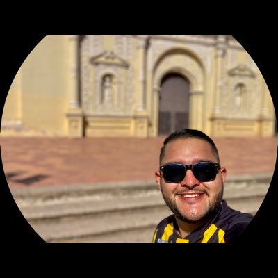 -Viviendo para lo ETERNO. -REAL ESPAÑA 💛 🖤 -Real Madrid 🤍 🤍
