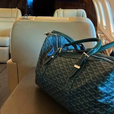 STTDB_DB's profile picture. .HIM