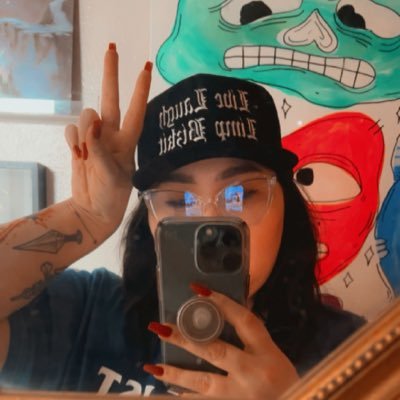 Bosotrash's profile picture. douchebag with bad taste and shit memes