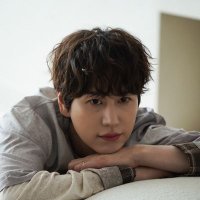 ً (@gyuwerth) 's Twitter Profile