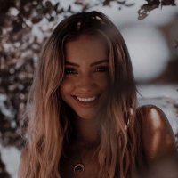 ππππ ππππππππ. (@glossycovert) 's Twitter Profile