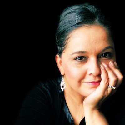 Wife. Mom. Award-winning REALTOR® in Redding, CA. 20yrs experience. Best of NorthState 2023 & 2024! Over 1,000 homes sold; Hablo Español. DRE #01470905
