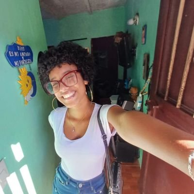 ig: @naza.hpb  // @Nazglow.ve 

Tiktok: @naza.hpb