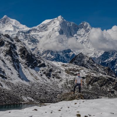 zia8ze's profile picture. 