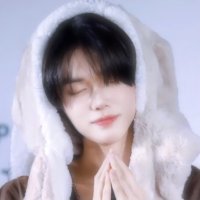 うる (@x9u_1lc3y) 's Twitter Profile Photo