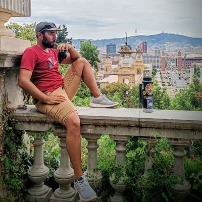 Ovillanueva_93's profile picture. Profesor de Educación Física, guardavidas. Powerlifter. Colecciono cactus. 🌵 Estudiante de Kinesiología.