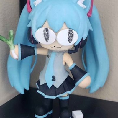 i don't use this thing, I hate this app. ai character creator, artist, and gamer. I 💜 my bf