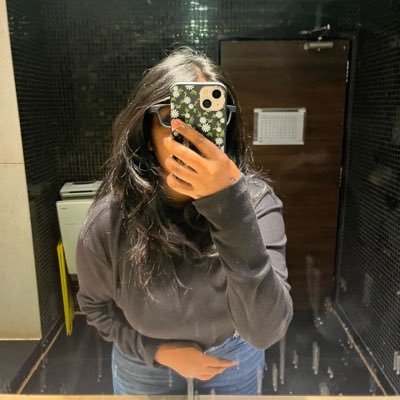 Former Intern @ Bosch || GDSC Lead ‘23 || 21 . she/her ▪ pisces ♓︎ ▪ wanderlust ▪ loves dogs and coding ▪ melophile / IIIT Dharwad ||