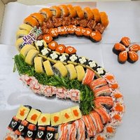 スシ (@yan8cha) 's Twitter Profile