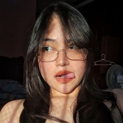 Educated Drug Dealer 👩🏻🔬 to more Jeremy Bearimy ⓘ Main Character vibes forevs ❤️✨️