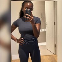 Dolly (@dollypomping) 's Twitter Profile