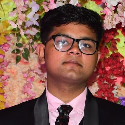 Fellow at NxtWave’s CCBP 4.0 Academy @nxtwave_tech | Knows Python, Front End Development | Looking for internships