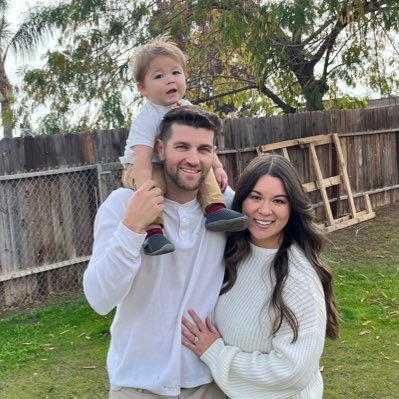 4th Grade Teacher! Masters Degree 📚 UCSD baseball Alum ⚾️