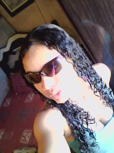 •Invasão @leh_diz 'Biografia {?}
Fala sério! Como vou resumir a vida da @minazica5 no twitter?
;P