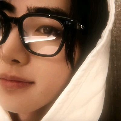 nnpxrysbz's profile picture. I am yours, Lord. 🤍