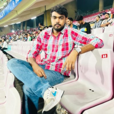 मैं अपनी जिंदगी का एक आज़ाद परिंदा हूँ !! Give Respect and Take Respect 🫡 नई 🆔 है सभी साथी जुड़े!!