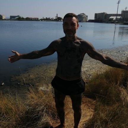 Vasilsadroto's profile picture. Crypto будала