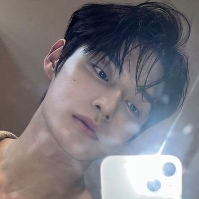 jiwoong and Jay enthusiast
