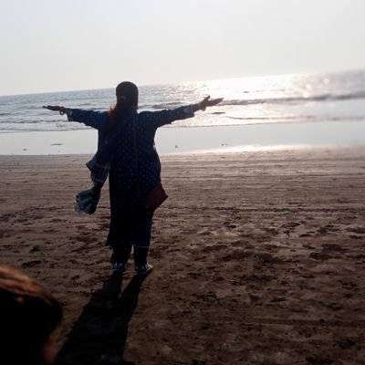 JhaGudiya53392's profile picture. 