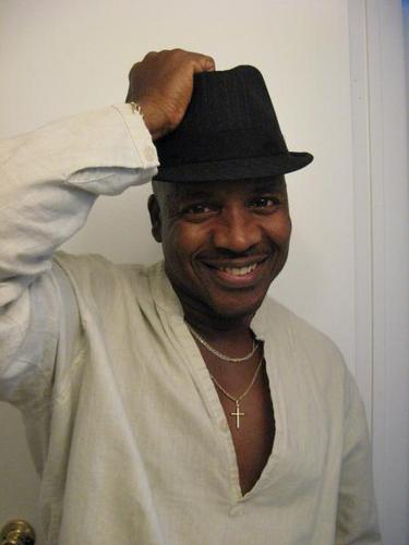 BranchDean's profile picture. Bassist, Vocalist, Recording Artist. My original music is streaming on Spotify, Apple Music, Amazon Music. Visit me at https://t.co/72yYxxVoBO.