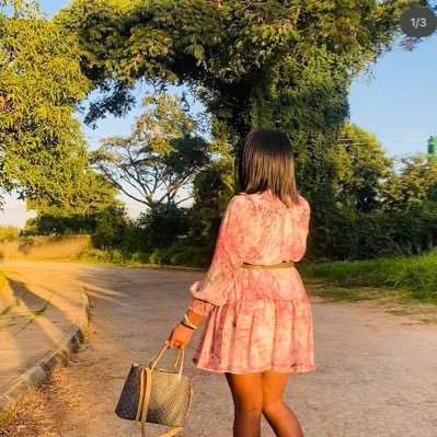 Be what you wanna be not what people wanna see✨🌈 ||mother||student||sister||friend||food lover||Seths second God|| June baby|| cancer ♋️