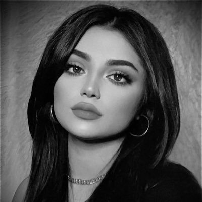 SH___m3's profile picture. كُن أخرساً عاقلاً ولا تكُن ناطقاً جاهلاً.