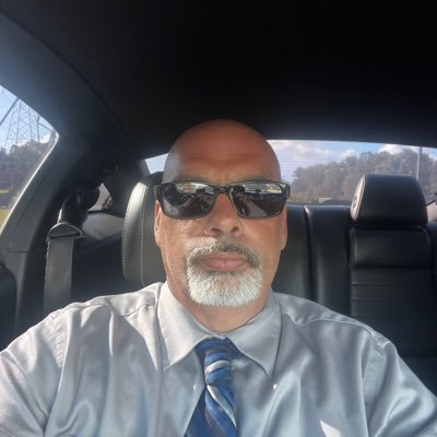 Maniac1The's profile picture. 