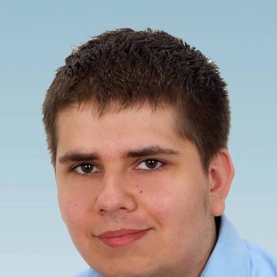 Prezes zarządu spółki Polska Grupa Medialna, wydawca, dziennikarz i redaktor naczelny portalu @Malopolskie24PL
kontakt: piotrplominski@malopolskie24info.pl