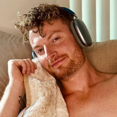 raised spreading gospel, now I’m spreading ass hole ❤️🔥 zero judgement & open minded 🫦 #sober #kinky #ginger DM for collabs 📩 (https://t.co/FTXSKJIEgl)