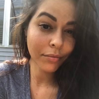 ELL Teacher (k-6), 📚 lover, Brazilian born 🇧🇷, Leader & Collaborator, Relationships & inclusion advocate. Nature & Sports lover:🌊☀️🛼🏐🚴🏻♀️