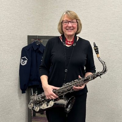 Dr. Sue Vazakas Profile